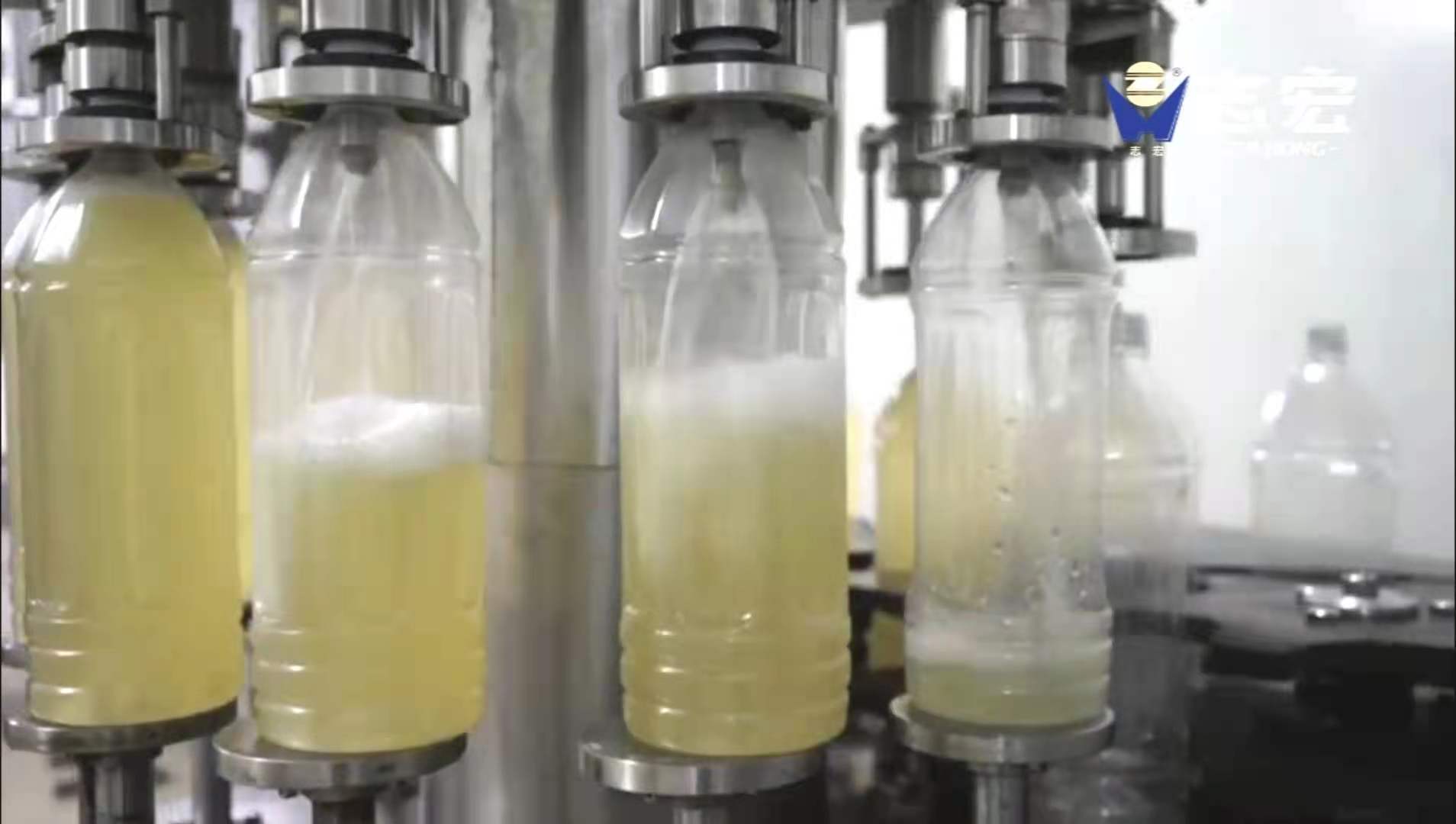 志宏1.25L糯米水酒灌裝生產(chǎn)線(xiàn)